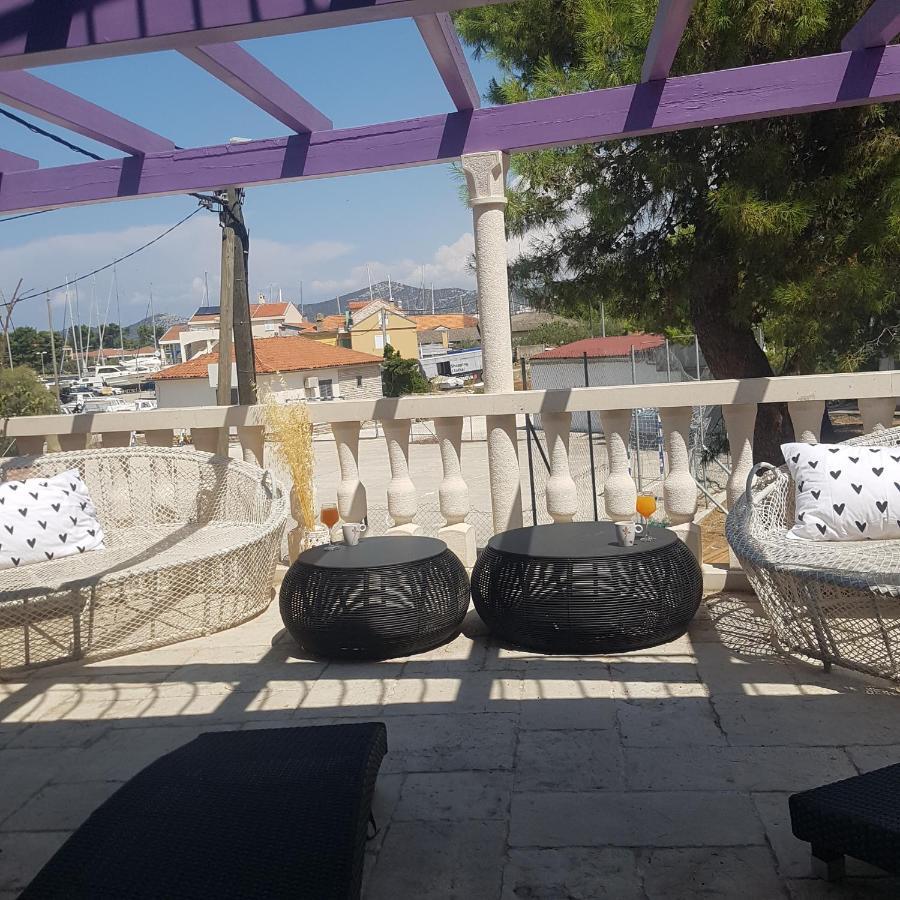 Jardin Kapetanova Kuca Apartment Veli Iz Exterior photo